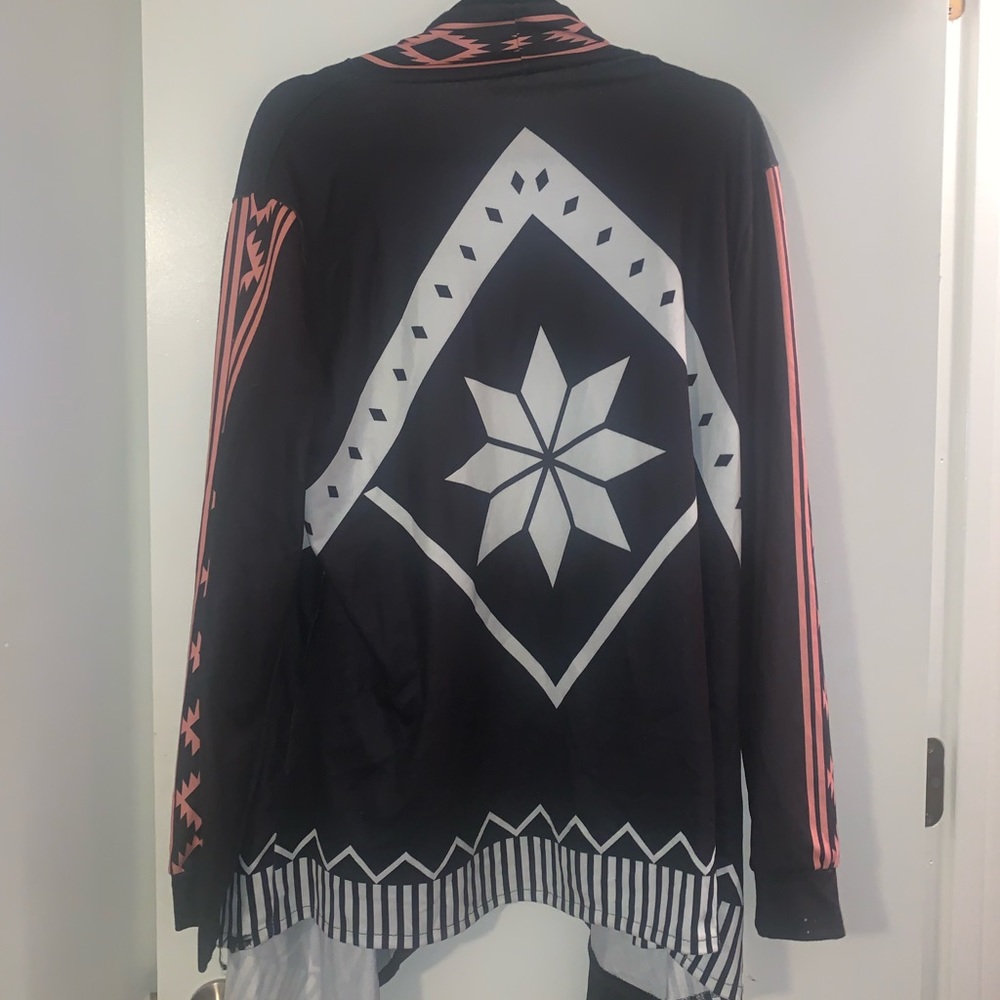 Cardigan - Picture 2 of 3